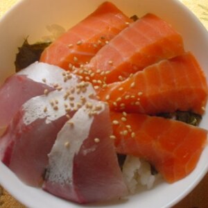 タコ＆サーモン☆ミニ海鮮丼